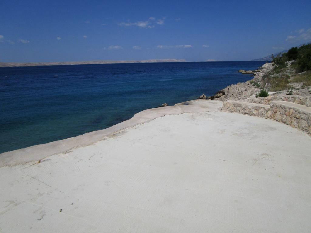 Beachfront House Nada - Happy Rentals Карлобаг Номер фото
